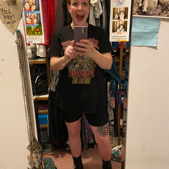 💥Rocksie’s Rags💥 A Variety Of Women’s~Jr’s~Men’s~Home~Kids+90’s & Y2K Vintage! - Picture 9 of 16